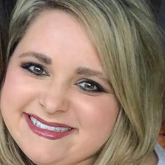 Meet your Posher, Valarie - Picture 1 of 1